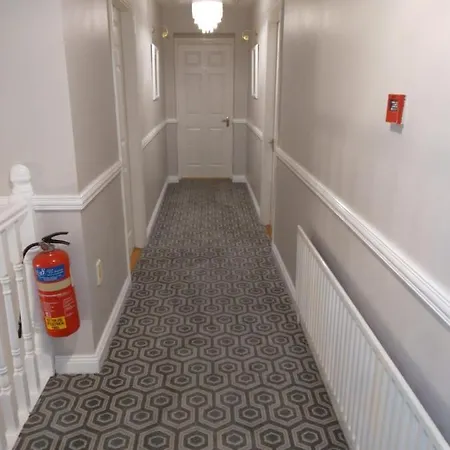 Colonelwood House Gæstehus 3*