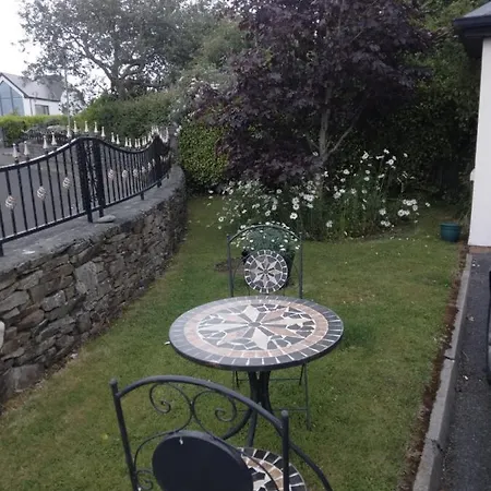 Pensjonat Colonelwood House 3*